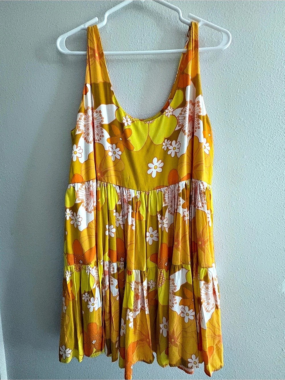 Eternal Summer Hawaii Isabella Dress Floral Mini Dress in Yellow & Orange Size